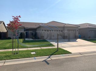 5649 Gold River Way, Linda, CA 95901