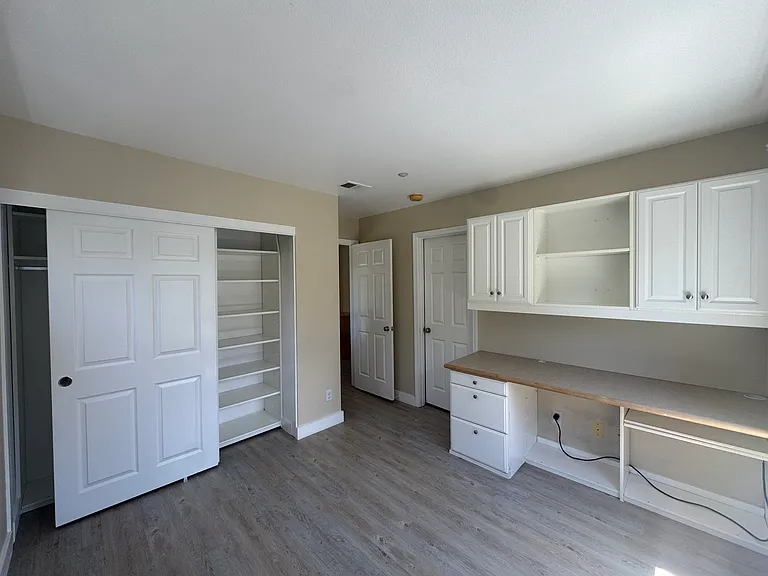1 Buccaneer Ln — Photo 16