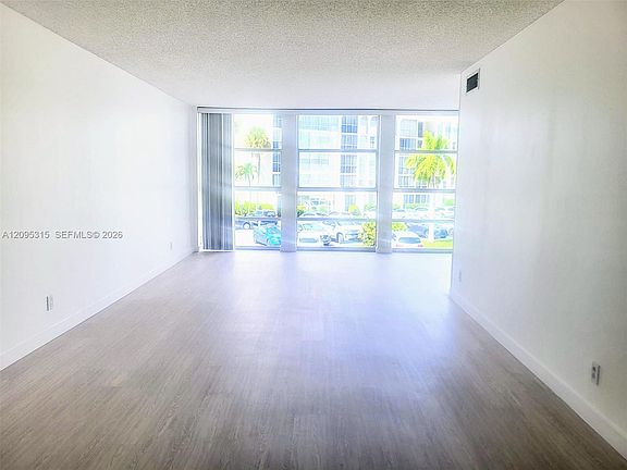 4th image of 501 Three Islands Blvd APT 204