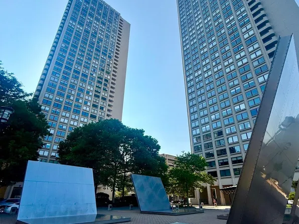 65 E India Row APT 10G, Boston, MA 02110