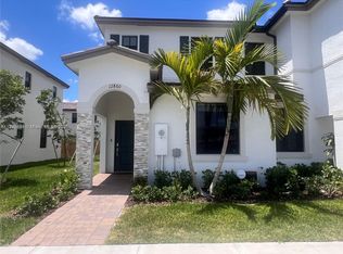 12860 SW 232nd Ter, Homestead, FL 33032