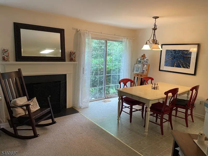 3 bed, 2.5 bath, 2264 sqft, $3,500 — Photo 3