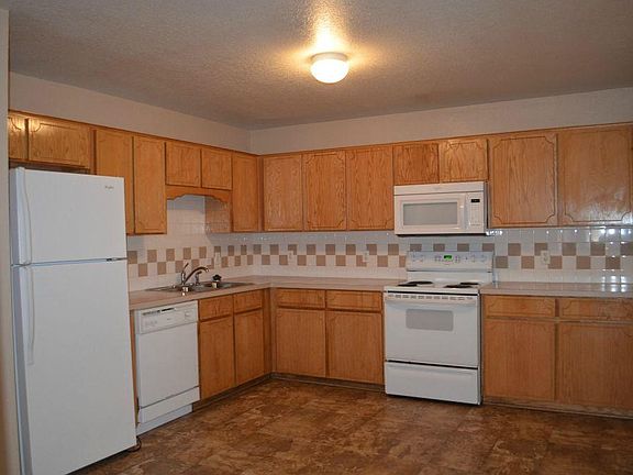 4th image of 1406A Pima Trl