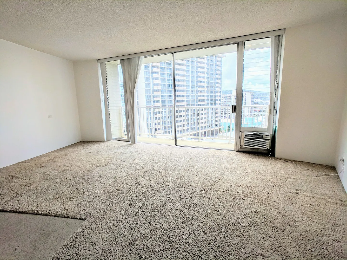 Partly Furnished. Studio, 1- Bath @ Holiday Village, most Utilities Included, No parking — Photo 2