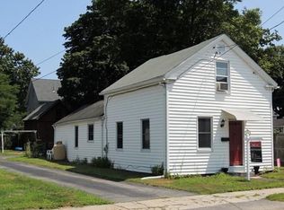 1036 Pleasant St, Palmer, MA 01069