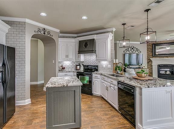 5th image of 2708 Twinflower Dr