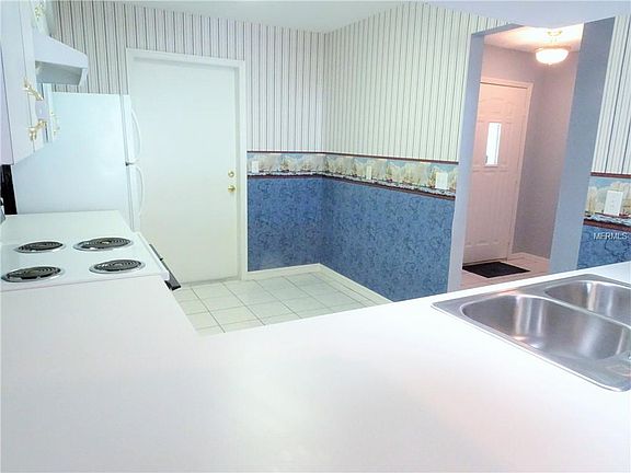 3rd image of 1508 Oakview Cir SE