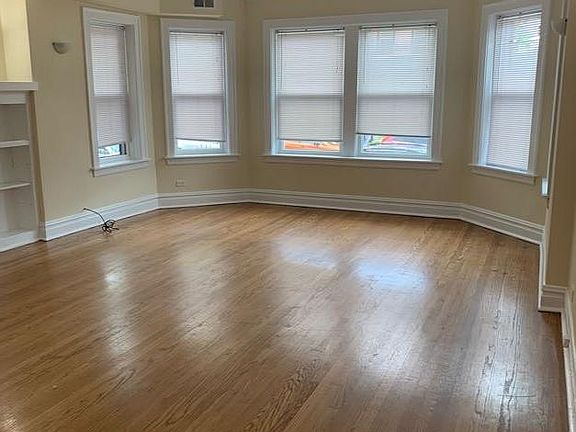 2nd image of 2507 W 1st #1