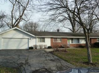 5 E Elaine Cir, Prospect Heights, IL 60070