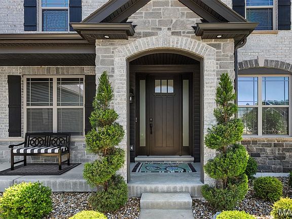 5th image of 518 Coppice Ct