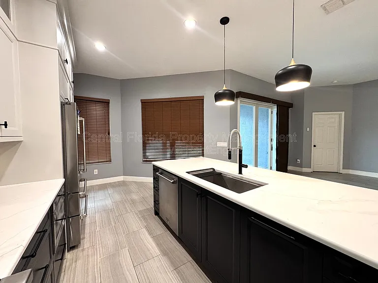 5004 Marbella Isle Dr — Photo 12