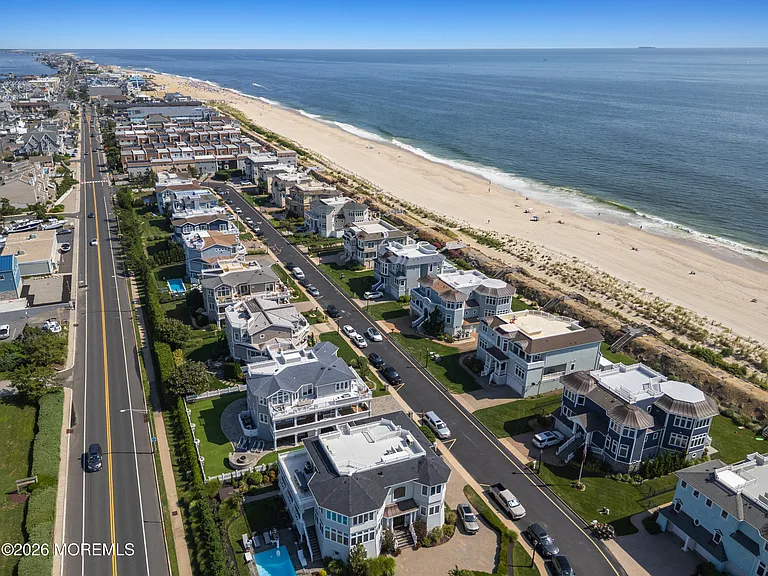 1340 Ocean Ave #35 — Photo 30