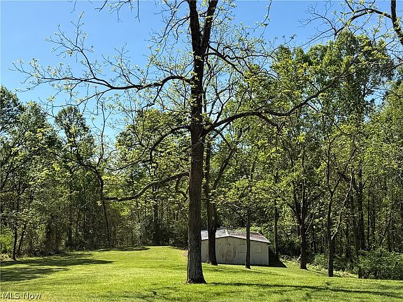 4th image of 183 Varner Rd