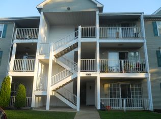 70 Iroquois Dr #16, Galloway, NJ 08205