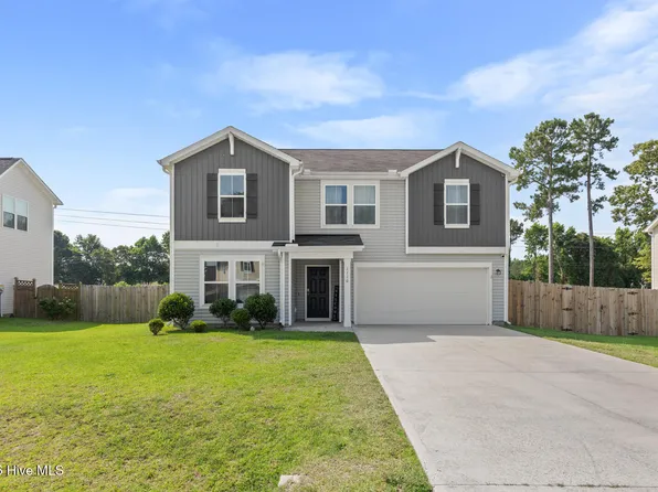 1110 Farmhouse Lane, Jacksonville, NC 28546
