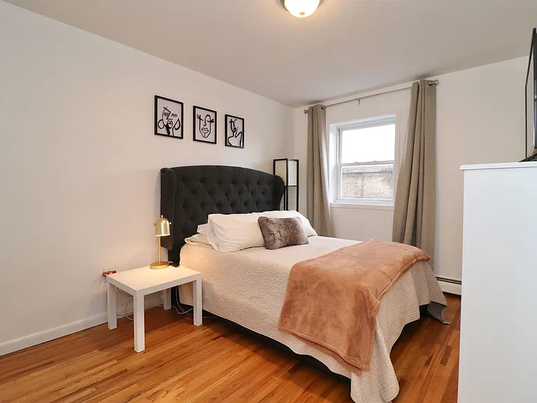 206 Beacon Ave #2 — Photo 24