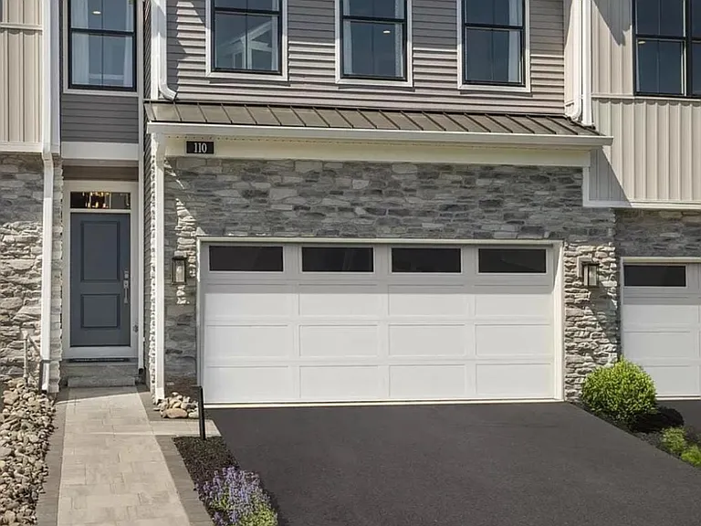 110 Segel Dr — Photo 9