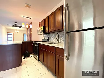 Rented by ZealEstate Group Inc