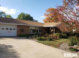 136 Holden Ter, Macomb, IL 61455