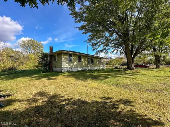 229 N Main St, Spencer, OH 44275