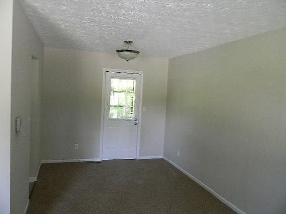 3rd image of 1833 Snowcloud Ct