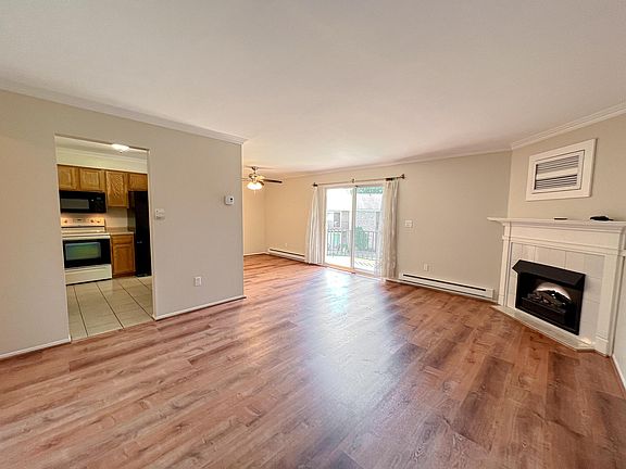 4th image of 7485 Woodview St APT 3