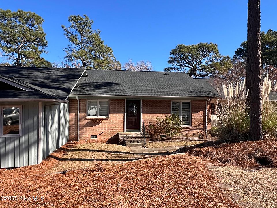 1st image of 37 Garden Villa Dr