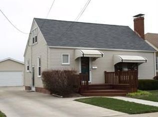 1081 Brown Ave, Galesburg, IL 61401