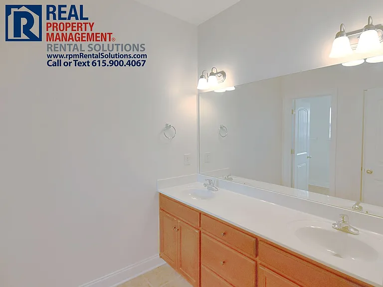 337 Rowlette Cir — Photo 14