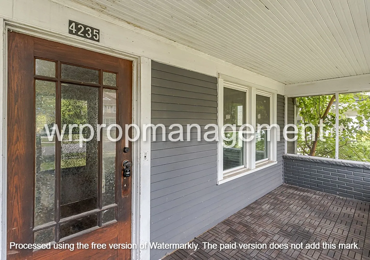 4 bed 1 bath home in West Toledo — Photo 4