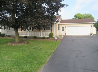 934 Peirson Ave, Newark, NY 14513