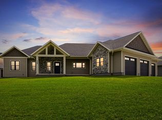 113 Countryside Rd, Luana, IA 52156