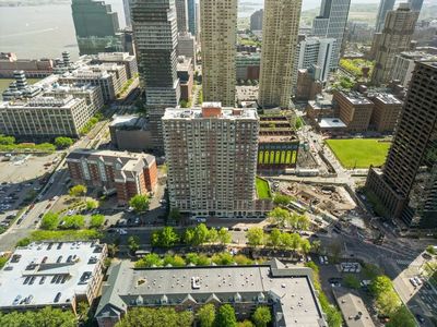 1 2nd St APT 2012, Jersey City, NJ, 07302