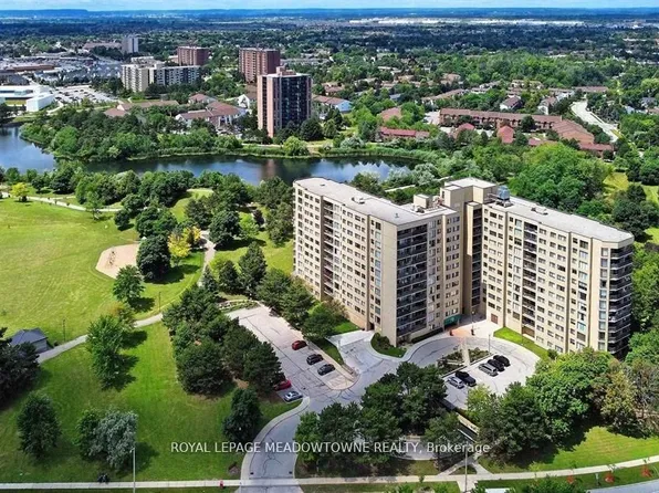 6500 Montevideo Rd W #1002, Mississauga, ON L5N 3T6
