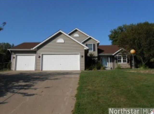 1st image of 920 Lecuyer Dr