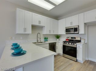 11001 Mission Lakes Ave, Las Vegas, NV 89134