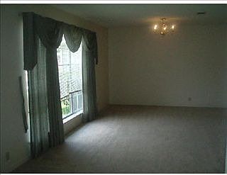 2nd image of 21 Oakley Dr