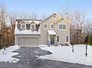 199 Sycamore Ct, Tannersville, PA 18372