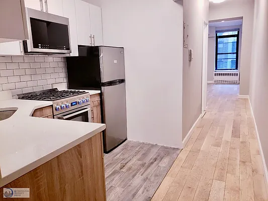 Rented by Metropolitan Property Group | media 3