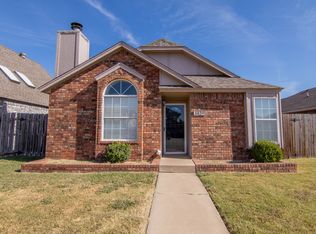 1429 Westmore Dr, Moore, OK 73170