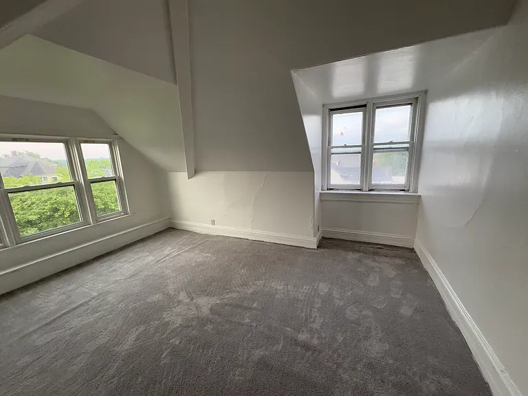 1440 Washington St #12 — Photo 11