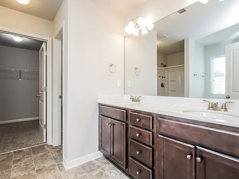 1235 Nottley Dr — Photo 8