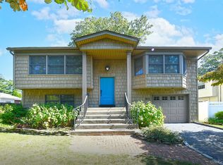 812 3rd St, East Northport, NY 11731