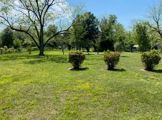 3613 Vanderbilt Dr, Albany, GA 31721