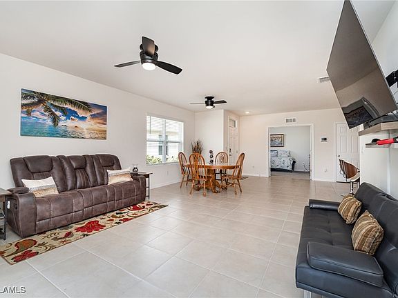 4th image of 20571 Plumwood Loop