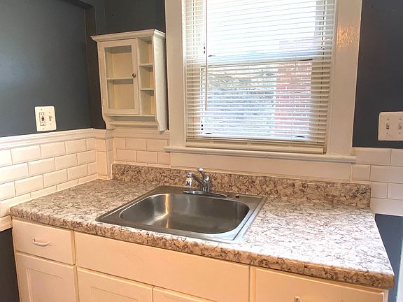 2nd image of 69 Prospect St #3