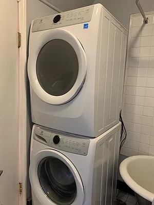 Rented by Corcoran | media 15