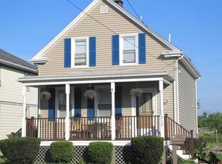 212 Market St, Warren, RI 02885