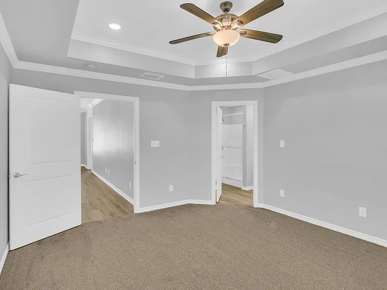 11500 Noble Young Blvd — Photo 11