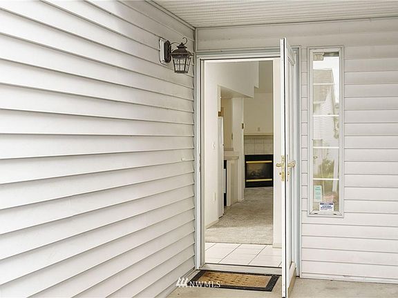 3rd image of 1202 24th Avenue Ct APT D